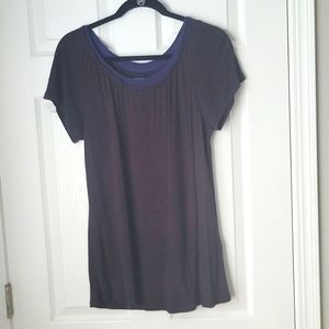 Vera Wang pull over black top